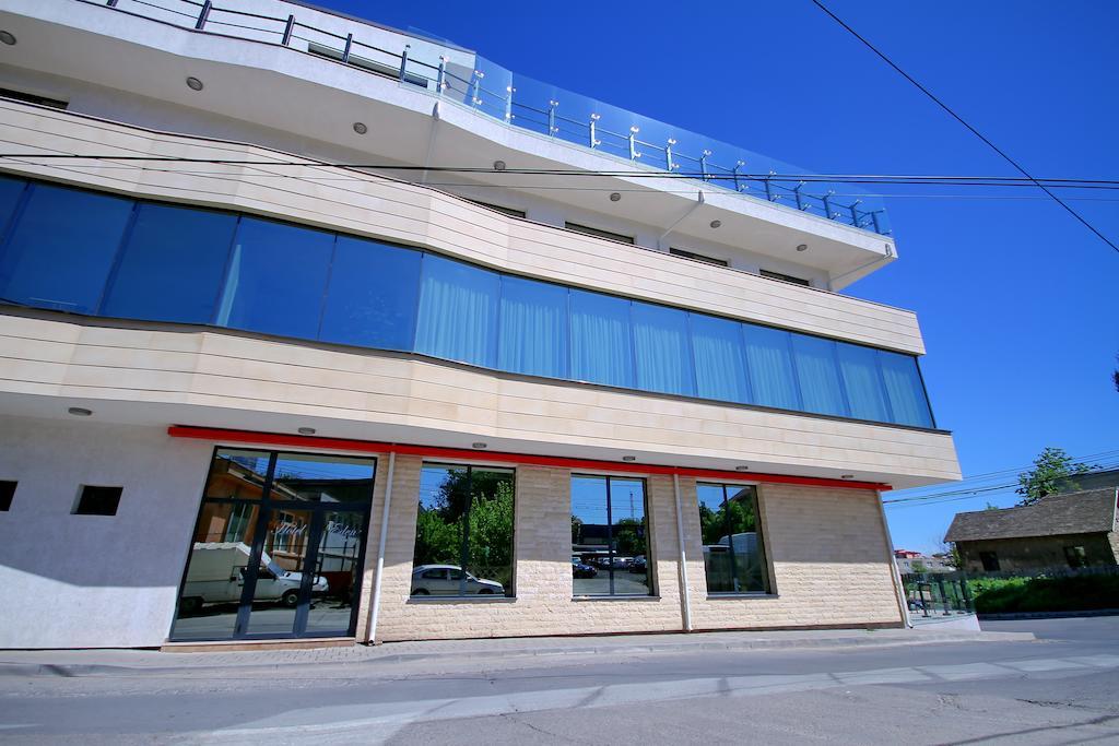 Hotel Eden Тульча Екстер'єр фото