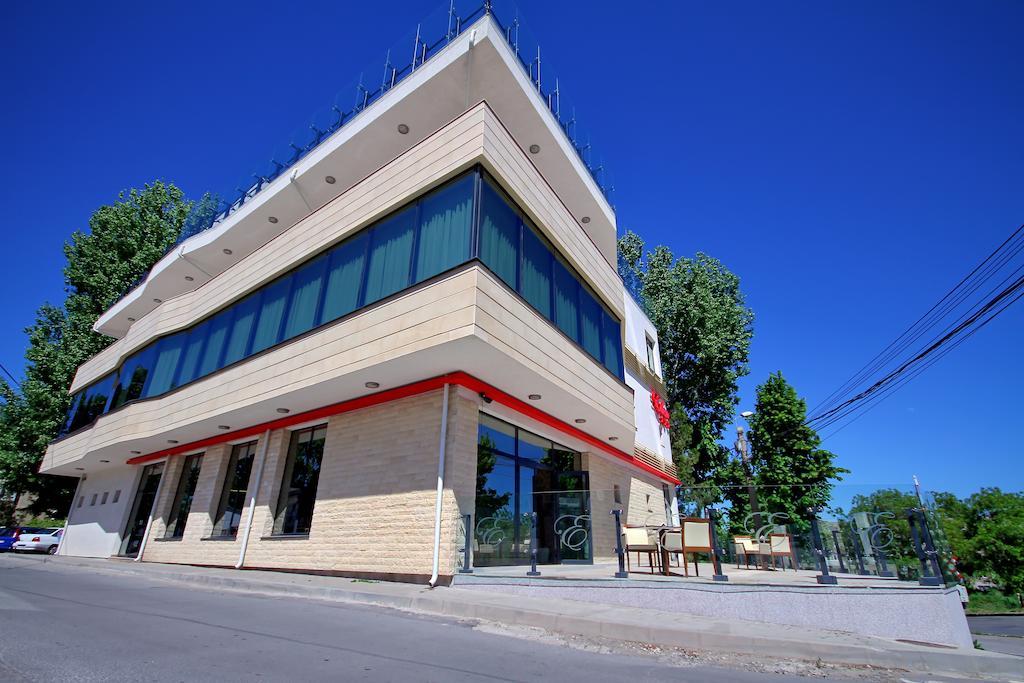 Hotel Eden Тульча Екстер'єр фото